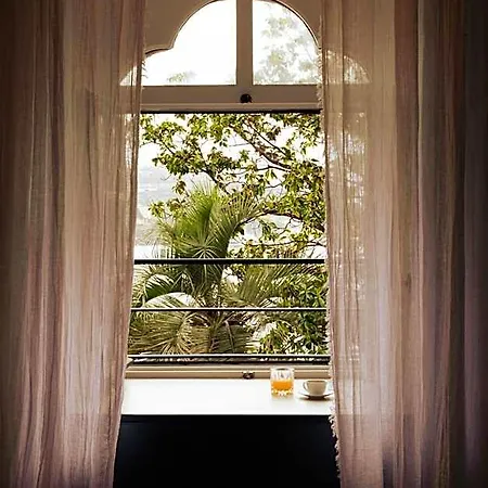Chateau De Theoule & Hotel Le Trayas